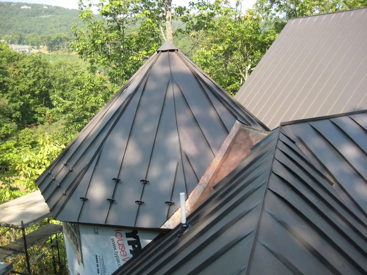 Professional Shingle Replacement & Repair by Craftsman Roofing in Laguna Stonelake